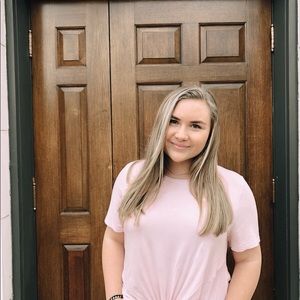 Meet your Posher, Loren